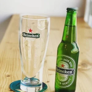 a.VIERNES Y SÁBADOS 15 % DE DESCUENTO EN CAÑAS A PARTIR DE LAS 19 HORAS.