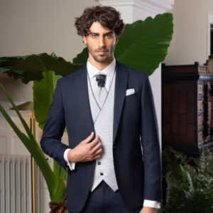 CAZADORAS Y TRAJES 15% DE DESCUENTO