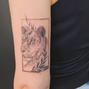 HAS UN TATUAJE MINI Y TEN UN 20 % DE DESCUENTO.