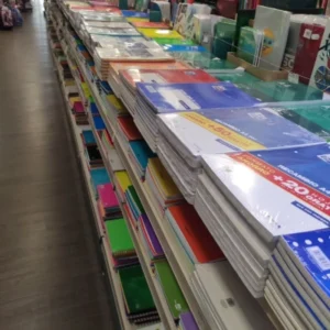 10% de descuento en compras de material de papelería superiores a 30€