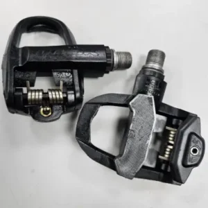 15% DE DESCUENTO EN ACCESORIOS DE BICICLETA Y ROPA