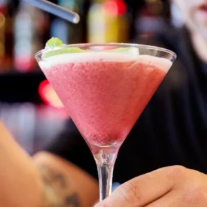 10% DE DESCUENTO EN COPAS